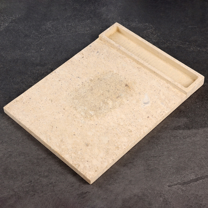 Пекарский камень с испарителем, вулканический, 40х30х2см Пекарский камень с испарителем, вулканический, 40х30х2см