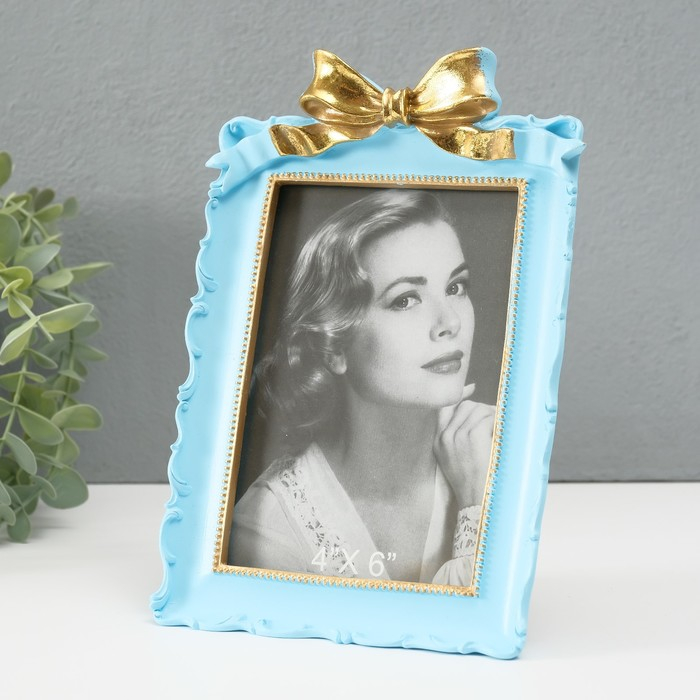 Фоторамка полистоун 10х15 см Фоторамка полистоун 10х15 см "Золотой бант" голубая 20х13,5х3 см