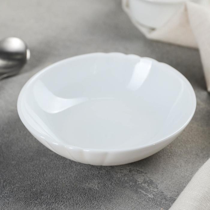 Соусник Luminarc Lotusia, d=11 см, стеклокерамика, цвет белый Соусник Luminarc Lotusia, d=11 см, стеклокерамика, цвет белый