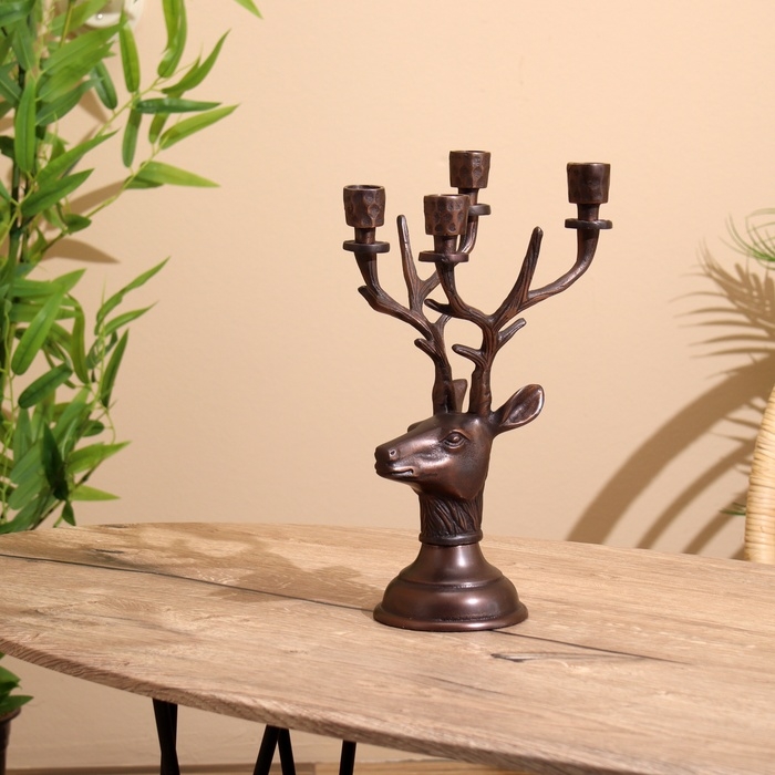 Подсвечник на 4 свечи Подсвечник на 4 свечи "Олень" алюминий 16х12х32 см