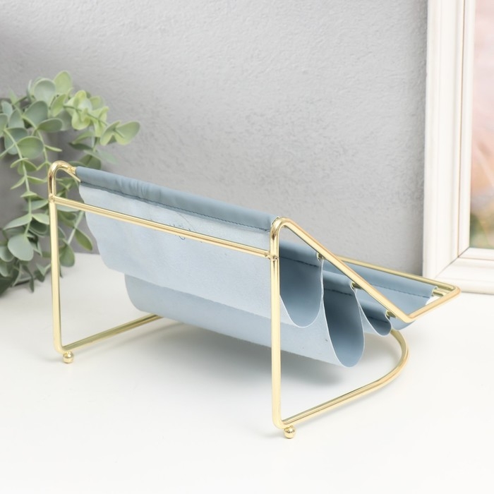 Подставка для мелочей металл, кожзам 4 яруса Подставка для мелочей металл, кожзам 4 яруса "Сканди" голубая 20,5х20х14,5 см