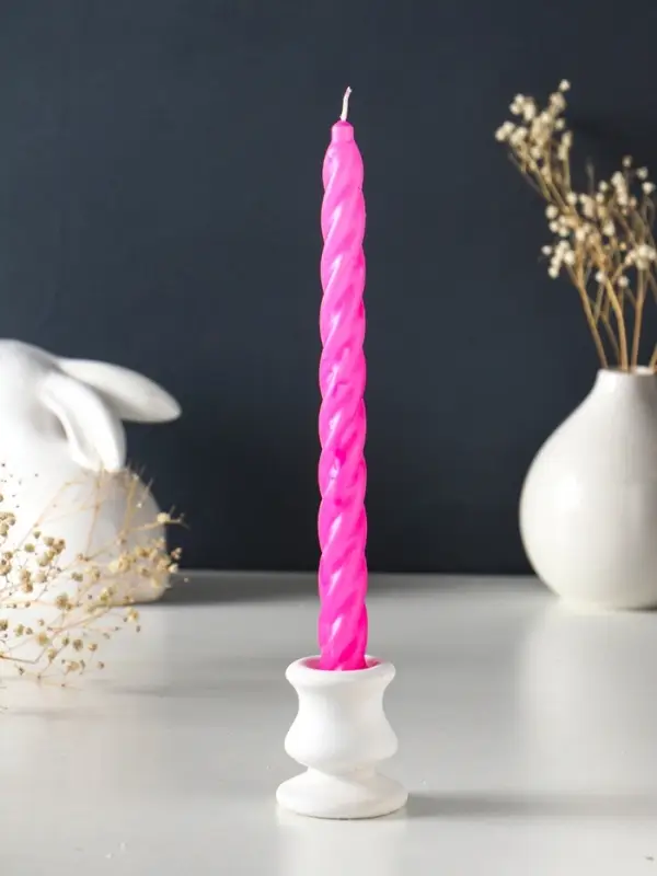 Свечи витые ароматизированные 1,9х24 см (набор 4 шт) 40 гр, 8 ч, французская ваниль Свечи витые ароматизированные 1,9х24 см (набор 4 шт) 40 гр, 8 ч, французская ваниль