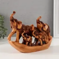 Сувенир полистоун "Пять слонов с попоной на подставке" под дерево 6х22х15,5 см