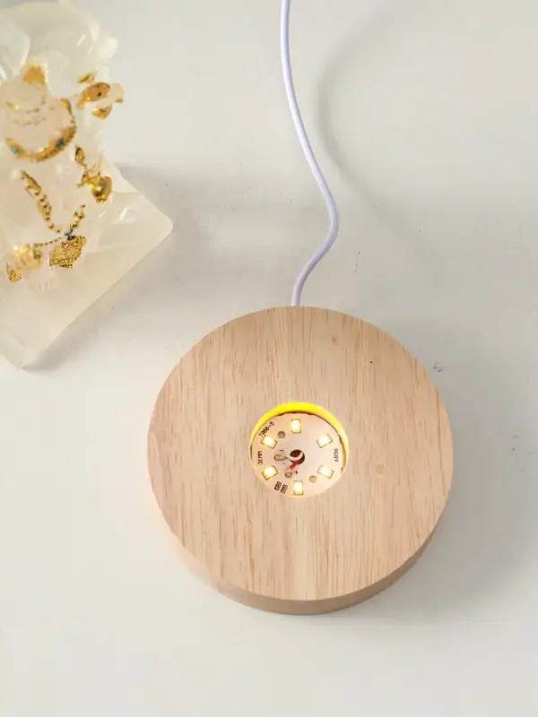 Сувенир полистоун свет "Ганеша в арке" прозрачный 10х10х18,5 см