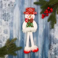 Игрушка мягкая &laquo;Снеговик в костюме с орнаментом, в шляпке&raquo; 9.5&times;30 см, красно-зелёный