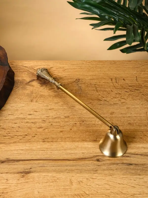 Гаситель для свечи "Роскошь" латунь 22 см