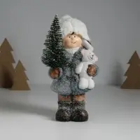 Фигурка светящаяся &laquo;Малыш в сером пальто, с ёлочкой и медведем&raquo;, керамика, 10.5&times;8.5&times;19 см