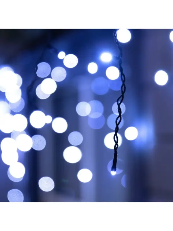 Гирлянда &laquo;Бахрома&raquo; 12&times;0.7 м, IP44, УМС, тёмная нить, 240 LED, свечение белое, мерцание 220 В