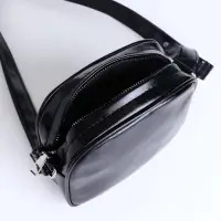Сумка женская кросс-боди на молнии, 19&times;7&times;18 см, чёрная