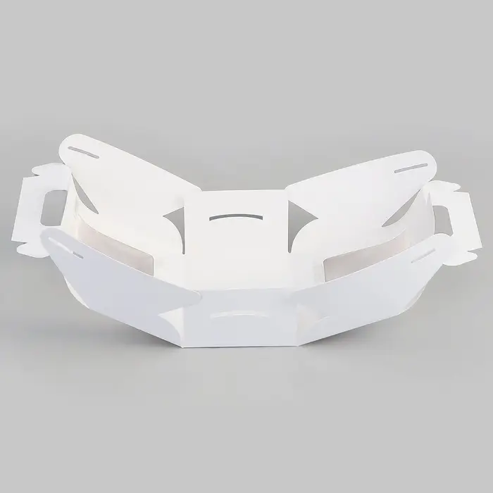 Коробка под рулет, белая 16.5&times;11&times;10 см