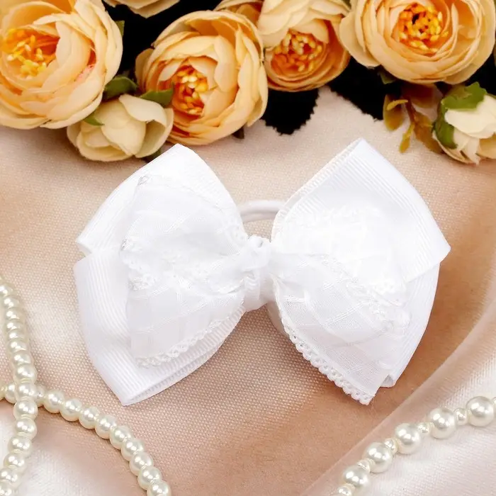 Резинка для волос «Школьница», бант клеточка, 9 см, белая