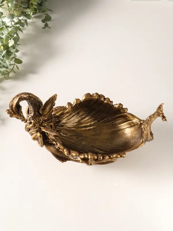 Подставка для мелочей "Девушка с драконом" 20,5х32х17 см, бронза