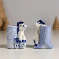 Сувенир керамика подставка "Лошадка с мешком/бочкой монет" бело-синий МИКС 4,2х4х5,5 см Сувенир керамика подставка "Лошадка с мешком/бочкой монет" бело-синий МИКС 4,2х4х5,5 см