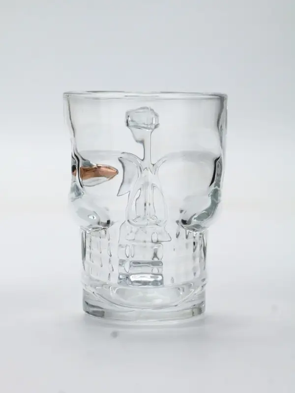 Кружка для пива Кружка для пива "Череп" с пулей, 350 мл