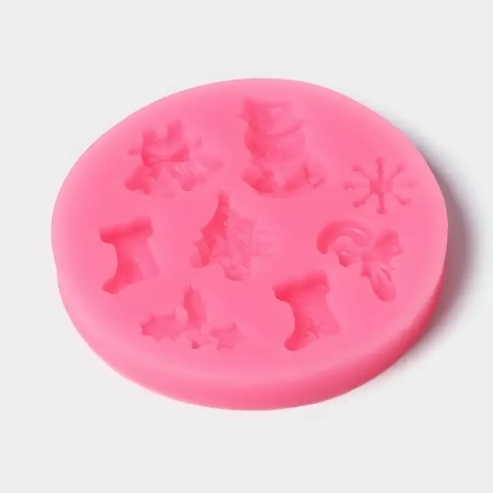 Молд для заливки &laquo;Новогодняя атрибутика&raquo;, силикон, 8 ячеек, d=6.5 см, розовый