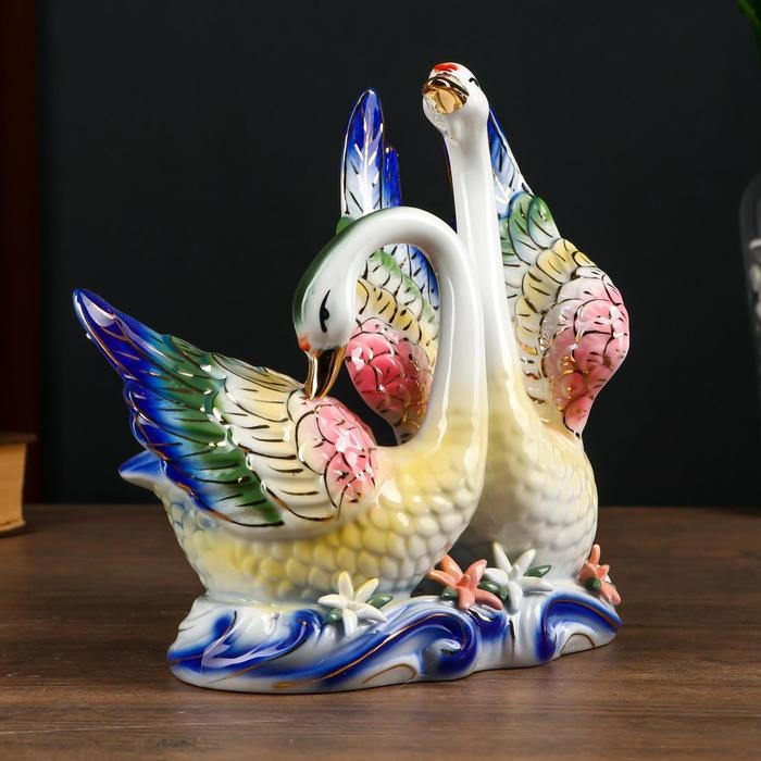 Сувенир керамика Сувенир керамика "Лебеди в заводи с цветами" цветные 21х20,7х10,3 см