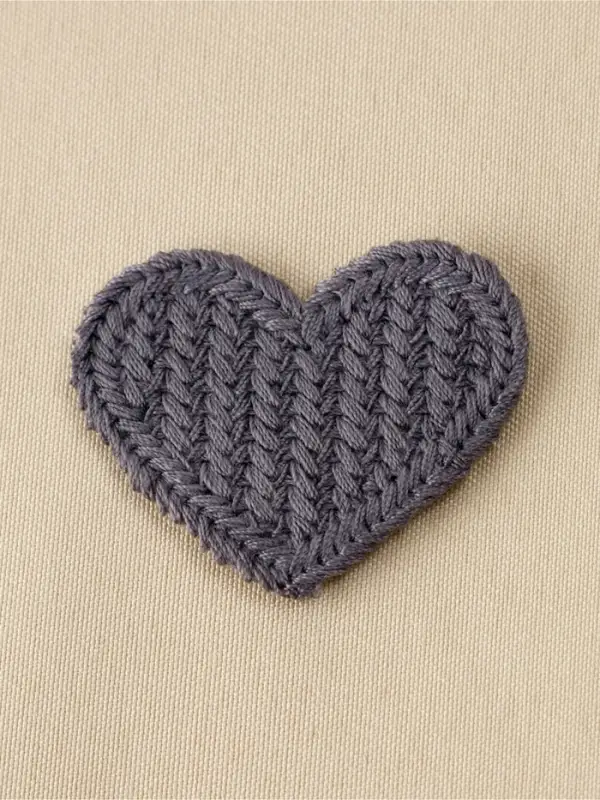 Аппликация для одежды «Сердце», текстильная, 3.5×3 см, 10 шт., серая Аппликация для одежды «Сердце», текстильная, 3.5×3 см, 10 шт., серая