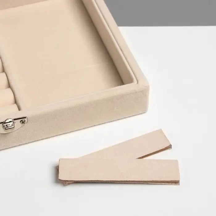 Шкатулка для украшений &laquo;Облако&raquo;, 7 полос, 3 ячейки, 20&times;15&times;4.5, бежевая