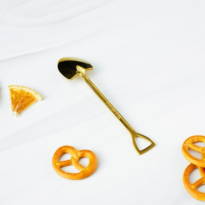 Ложка десертная из нержавеющей стали Magistro «Лопата», длина 12 см, цвет золотой Ложка десертная из нержавеющей стали Magistro «Лопата», длина 12 см, цвет золотой