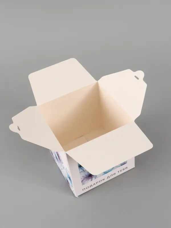 Коробка подарочная складная &laquo;Акварельные цветы&raquo;, 12&times;12&times;12 см