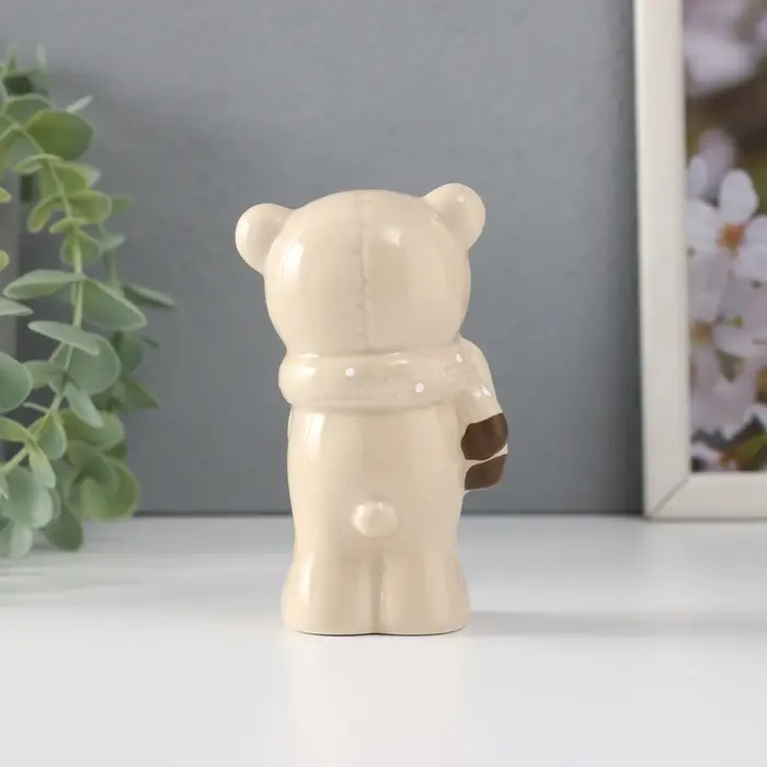 Фигурка керамика &laquo;Мишутка стесняшка в вязаном шарфике, стоит&raquo;, 10.5&times;5&times;5.5 см