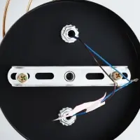 Люстра потолочная BayerLux &laquo;Кансе&raquo;, 2хЕ27, 40 Вт, черно-золотой, 41&times;15&times;23 см