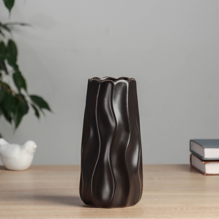 Керамическая ваза декоративная настольная «Грант», для цветов, сухоцветов, d-6 см, 18×8 см, чёрный Керамическая ваза декоративная настольная «Грант», для цветов, сухоцветов, d-6 см, 18×8 см, чёрный