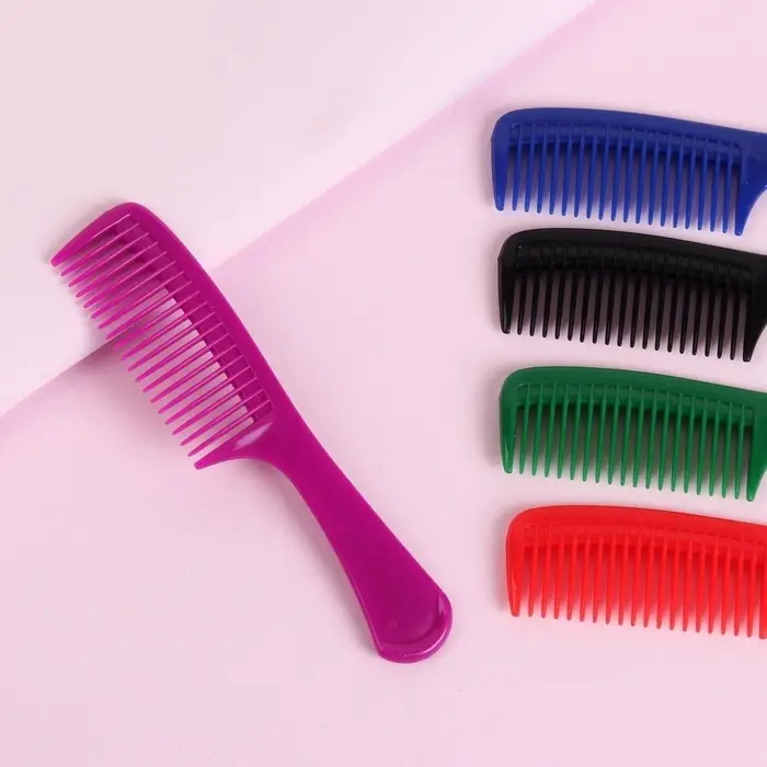 Расчёска с ручкой, 15×3.5 (±1) см, фасовка 20 шт., МИКС Расчёска с ручкой, 15×3.5 (±1) см, фасовка 20 шт., МИКС