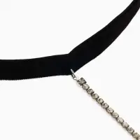 Цепочка на бедро бодичейн со стразами, цвет белый в серебре