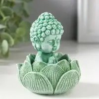 Сувенир полистоун "Лотос и маленький Будда" зелёный 7,5х7,5х9,5 см
