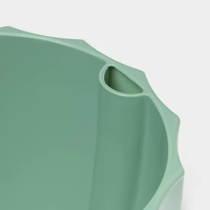 Кашпо для цветов со вставкой &laquo;Флюте&raquo;, 1.9 л, цвет нефрит