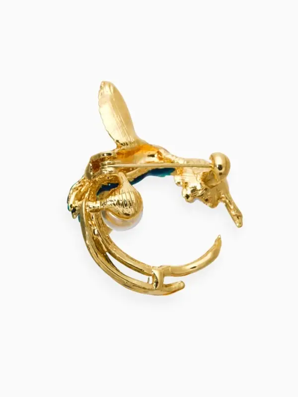 Брошь "Калибри с бусиной", цветная в золоте