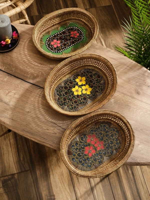 Корзинка плетеная ротанг  Корзинка плетеная ротанг "Цветы 2", 34х26х7 см, МИКС