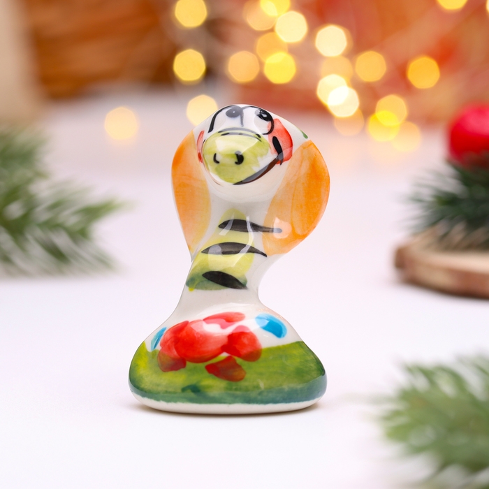 Сувенир символ года Сувенир символ года "Кобра", малая № 2, гжель, цвет, 6х4 см