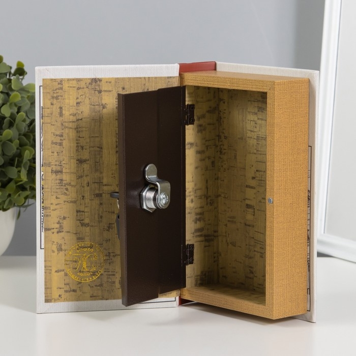 Сейф-книга дерево, кожзам Сейф-книга дерево, кожзам "Городские улицы" 21х13х5 см