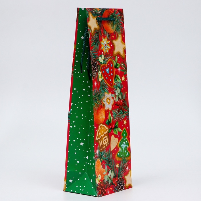 Новый год. Пакет подарочный новогодний под бутылку, упаковка  Новый год. Пакет подарочный новогодний под бутылку, упаковка "Угощения", 12 х 36 х 8,5 см.