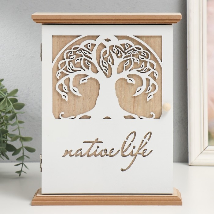 Ключница дерево 6 крючков Ключница дерево 6 крючков "Древо. Ключница" 26,5х20,8х6,3 см