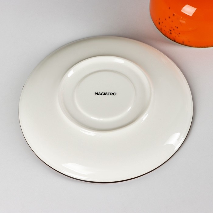 Чайная пара фарфоровая Magistro «Церера», 2 предмета: чашка 250 мл, блюдце d=16,3 см, цвет оранжевый Чайная пара фарфоровая Magistro «Церера», 2 предмета: чашка 250 мл, блюдце d=16,3 см, цвет оранжевый