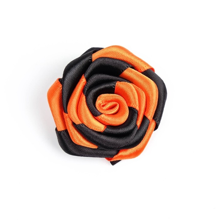 Брошь - цветок из георгиевской ленты  Брошь - цветок из георгиевской ленты "9 мая - Орден Победы"