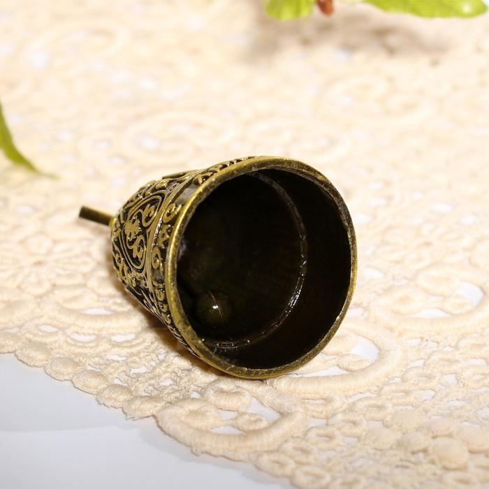 Колокольчик «Христос Воскресе!» (ХВ), 3,7 х 5,5 см Колокольчик «Христос Воскресе!» (ХВ), 3,7 х 5,5 см