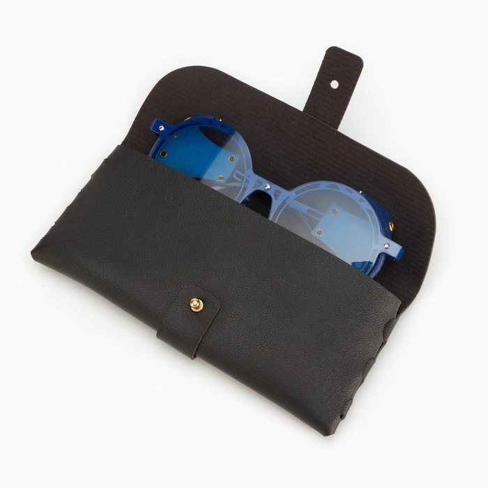 Очки солнцезащитные, uv 400, кожаные шторки, дужка 14.7 см, ширина 14.4 см, линза 7 х 5.5 см Очки солнцезащитные, uv 400, кожаные шторки, дужка 14.7 см, ширина 14.4 см, линза 7 х 5.5 см