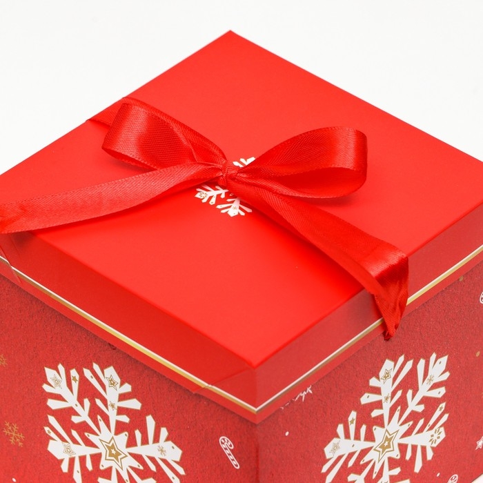 Новый год. Коробка Самосборная «Снежинка» 15 х 15 х 15 см Новый год. Коробка Самосборная «Снежинка» 15 х 15 х 15 см