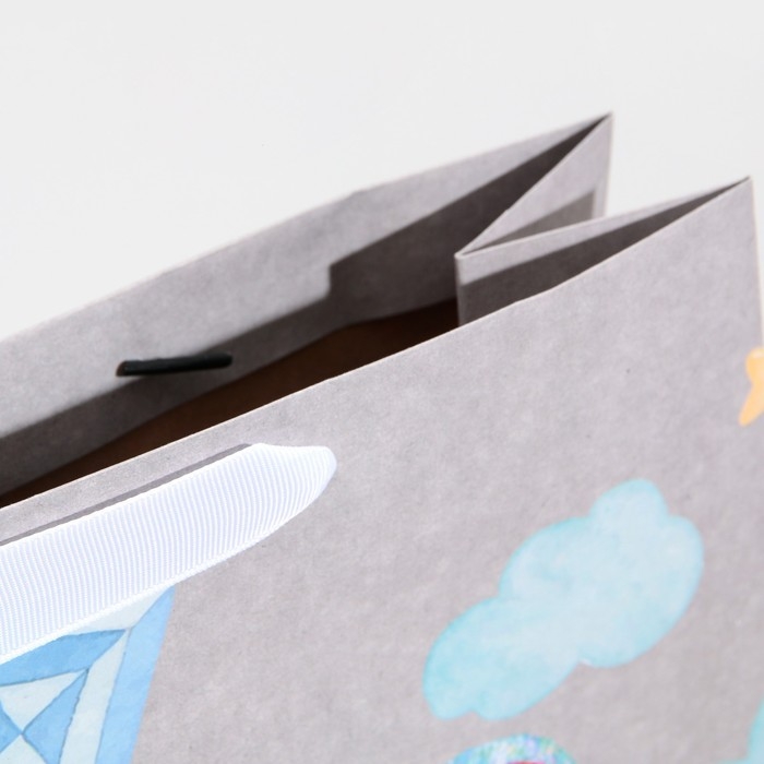 Пакет подарочный крафтовый вертикальный, упаковка, «Малышам», L 31 х 40 х 11,5 см