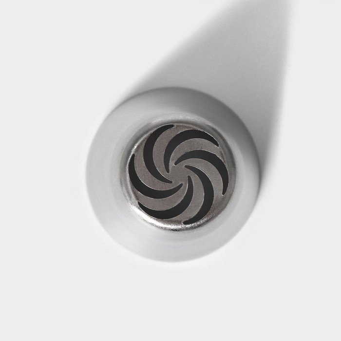 Насадка кондитерская KONFINETTA «Вихрь», d=3,7 см, выход d=2 см, нержавеющая сталь Насадка кондитерская KONFINETTA «Вихрь», d=3,7 см, выход d=2 см, нержавеющая сталь