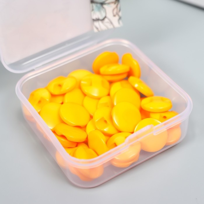 Пуговицы пластик на полуножке Пуговицы пластик на полуножке "Кругляш оранж" 1,3х1,3 см набор 50 шт 2х5,5х5,5 см