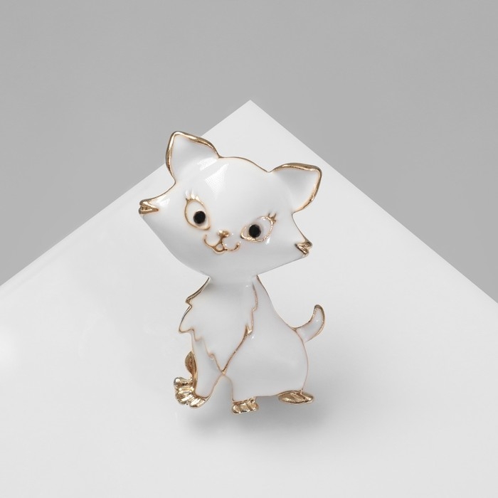 Брошь «Котенок» взъерошенный, цвет белый в золоте Брошь «Котенок» взъерошенный, цвет белый в золоте