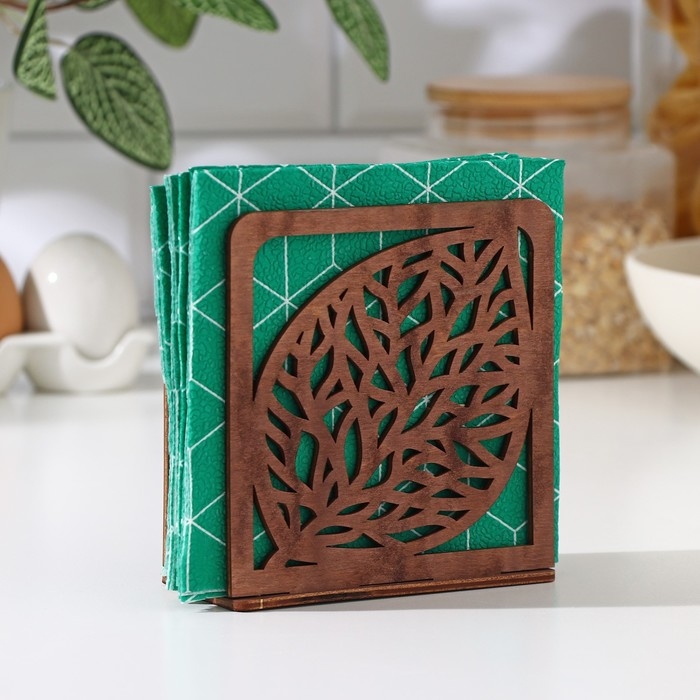 Салфетница деревянная «Листочек», 12×12×5,5 см, цвет коричневый Салфетница деревянная «Листочек», 12×12×5,5 см, цвет коричневый