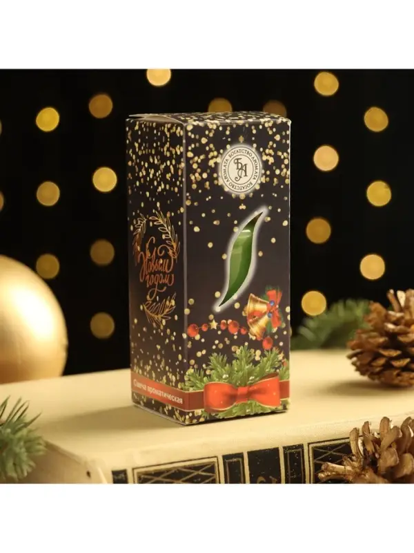 Свеча ароматическая &laquo;Счастливого Нового года&raquo;, 4&times;6 см, пряное яблоко, в коробке