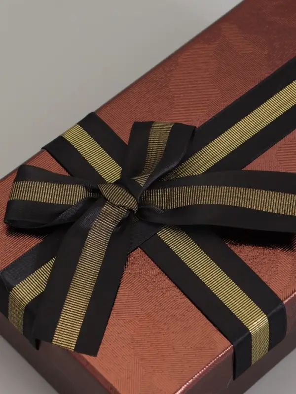 Набор подарочных коробок 3 в 1, прямоугольные 23&times;16&times;9.5 21&times;14&times;8.0 19&times;12&times;6.5 см