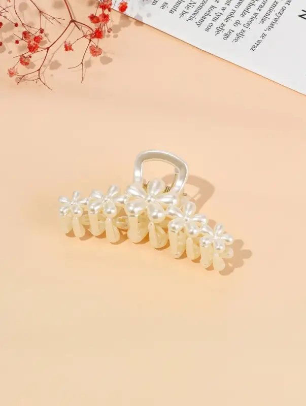 Крабик для волос &laquo;Эмилин&raquo;, цветы, 9.5 см, белый